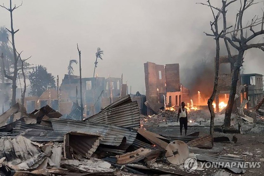 미얀마군이 폭격한 람리섬 현장 [AFP 연합뉴스 자료사진. 재배포 및 판매 금지]